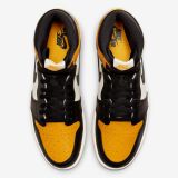 Jordan Retro High OG YELLOW TOE