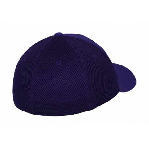 Gorra con malla tecnica cerrada Flexfit LILA