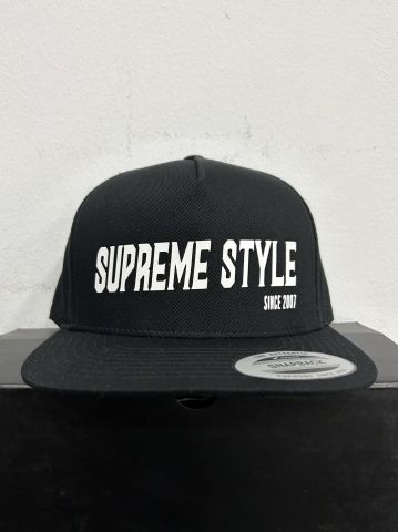 Supreme Style Chris Script Snapback BLACK/WHITE