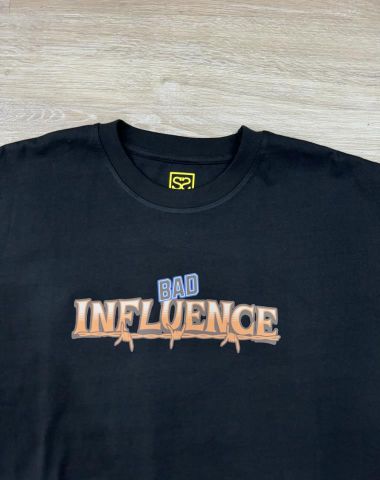 Camiseta SUPREME STYLE ¨Bad Influence¨ - NEGRO