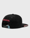 Mitchell & Ness Day 6 Chicago Bulls Snapback 