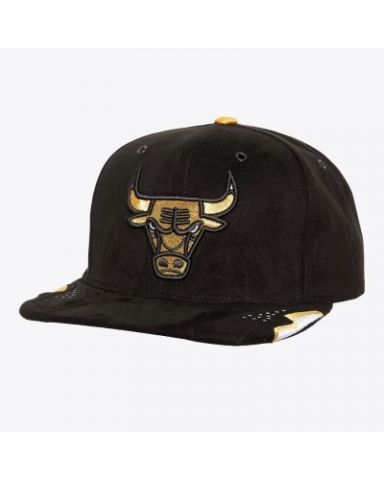 Mitchell & Ness Day 6 Chicago Bulls Snapback GOLD