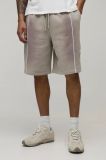 Pantalón corto con ribete y desgaste - GRIS