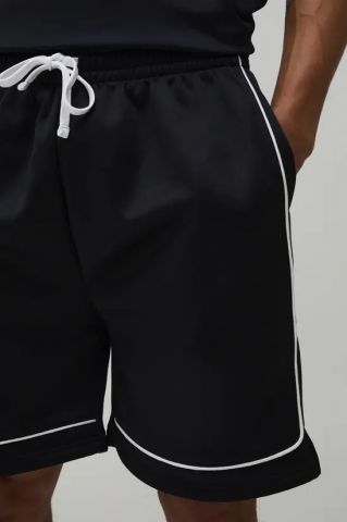 Pantalón corto con ribete bordado - NEGRO