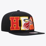 Mitchell & Ness NBA Heat VRST Snapback - NEGRO