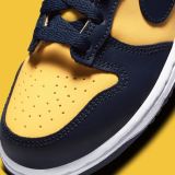 Nike Dunk Low Retro Michigan (2021)