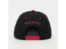 Gorra Mitchell & Ness Chicago Bulls Team Arch