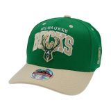 Gorra Mitchell & Ness Milwaukee Bucks Team Arch