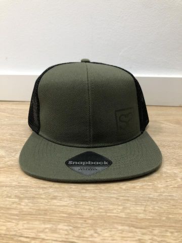 Supreme Style Basic Logo 1.1 OLIVE/BLACK